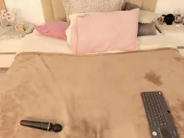 twwiiggy19 from Chaturbate