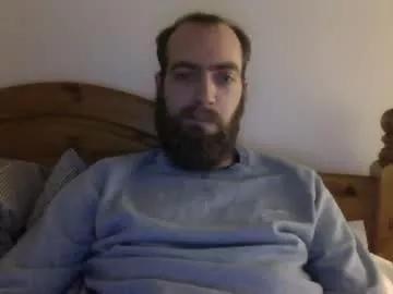 ukhung35 from Chaturbate