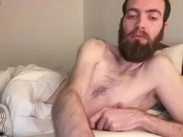 ukhung35 from Chaturbate