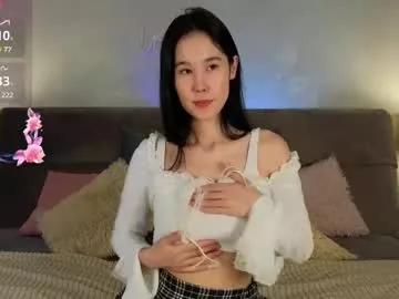 ukki_ from Chaturbate
