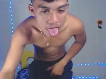 Ur_shan21 webcams show profile image 