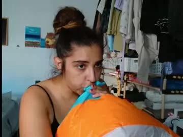 ursumi1 from Chaturbate