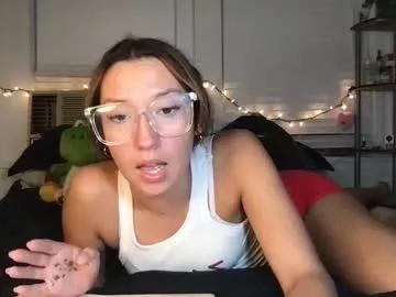 ursweetestlilly from Chaturbate is Freechat