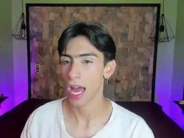 uyukie from Chaturbate