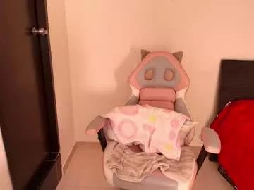 vaalerii_cutee from Chaturbate