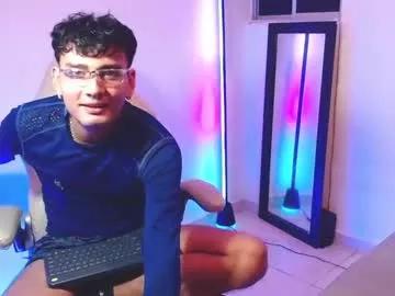 valentin_peach from Chaturbate is Freechat