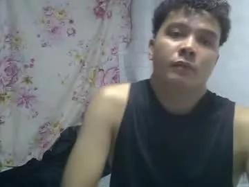 vee_horny01 from Chaturbate