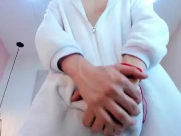 velvet_fenti from Chaturbate