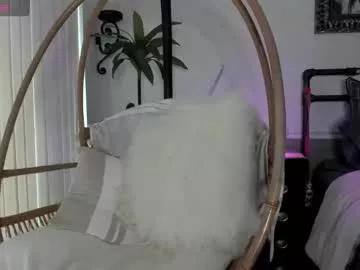 velvetbarbie from Chaturbate
