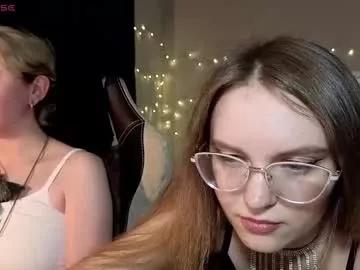 velvetvalkyries from Chaturbate