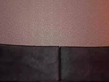 veneradi615 from Chaturbate