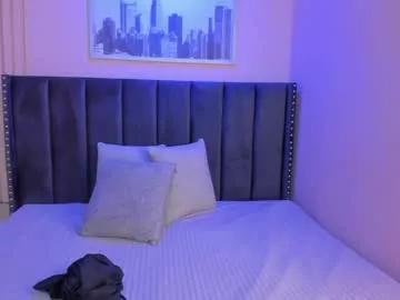 viiolett_lee from Chaturbate