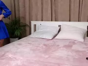 vikitrosta from Chaturbate