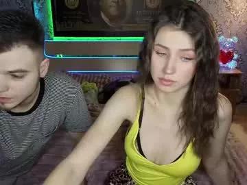 vikki_and_george from Chaturbate