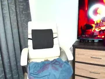 villian_crimson from Chaturbate