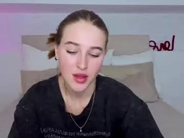 violeta_blush from Chaturbate is Freechat