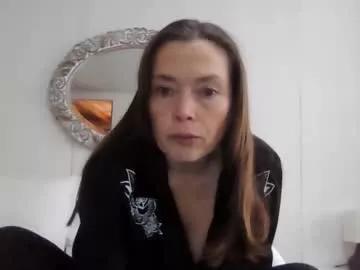vivi_bee from Chaturbate