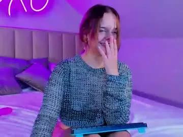 vivian_hortton from Chaturbate