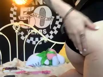 vivianowo from Chaturbate