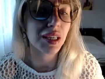 vivica_coke from Chaturbate
