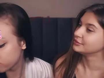 vivid_girls from Chaturbate