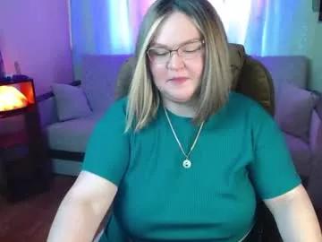 vivien__wet from Chaturbate