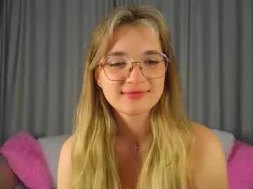 Vivyboo111 webcams show profile image 