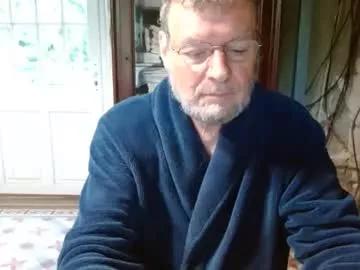 Vyrisyl0 webcams show profile image 