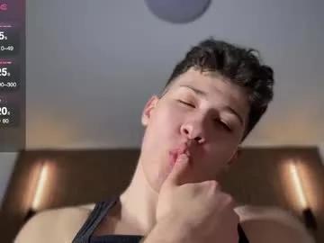 wafflegum from Chaturbate
