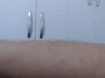 wellingtont from Chaturbate