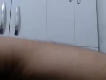 wellingtont from Chaturbate