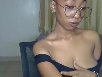 wizzia_khalifa from Chaturbate