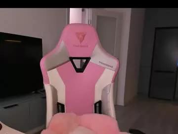 wowlovie666 from Chaturbate
