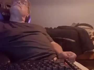 wowsers2022 from Chaturbate