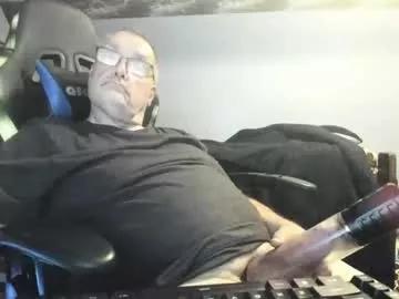 wowsers2022 from Chaturbate