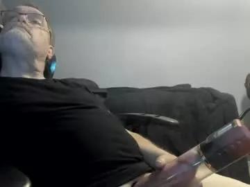 wowsers2022 from Chaturbate