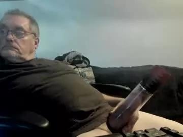 wowsers2022 from Chaturbate