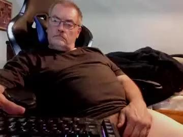 wowsers2022 from Chaturbate