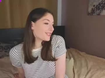 wowshumm from Chaturbate