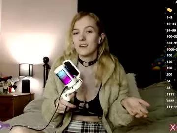 xelliee_rosex from Chaturbate