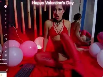 Dirty chat webcam: explore liveshows with versed models, from laying bare to fetishes, in a variety of sexy free adult webcams.