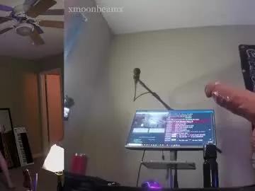 xmoonbeamx from Chaturbate