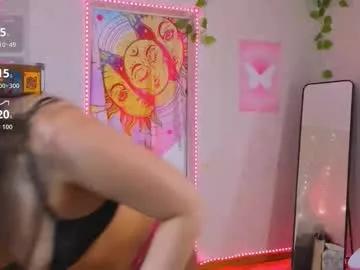 xoxolunaria from Chaturbate