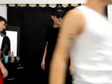 xxhoty0ung_boysxx from Chaturbate