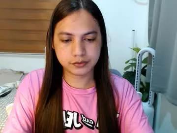 xxjulielovesyouxx from Chaturbate