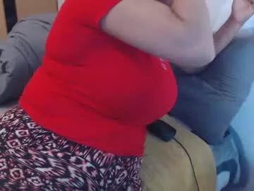 xxxbustybabe27x from Chaturbate