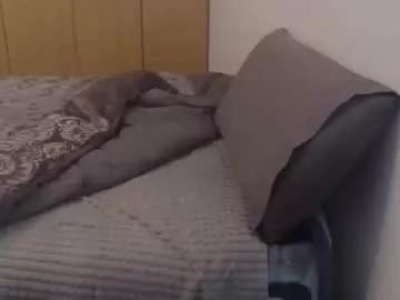 xxxbustybabe27x from Chaturbate