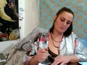 xxxmistymoansxxx from Chaturbate