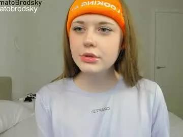 yamatobrodsky1 from Chaturbate