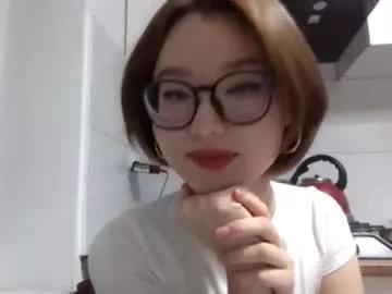 Yanverfaille webcams show profile image 